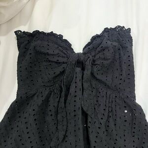 SHEIN Black Strapless flow Top